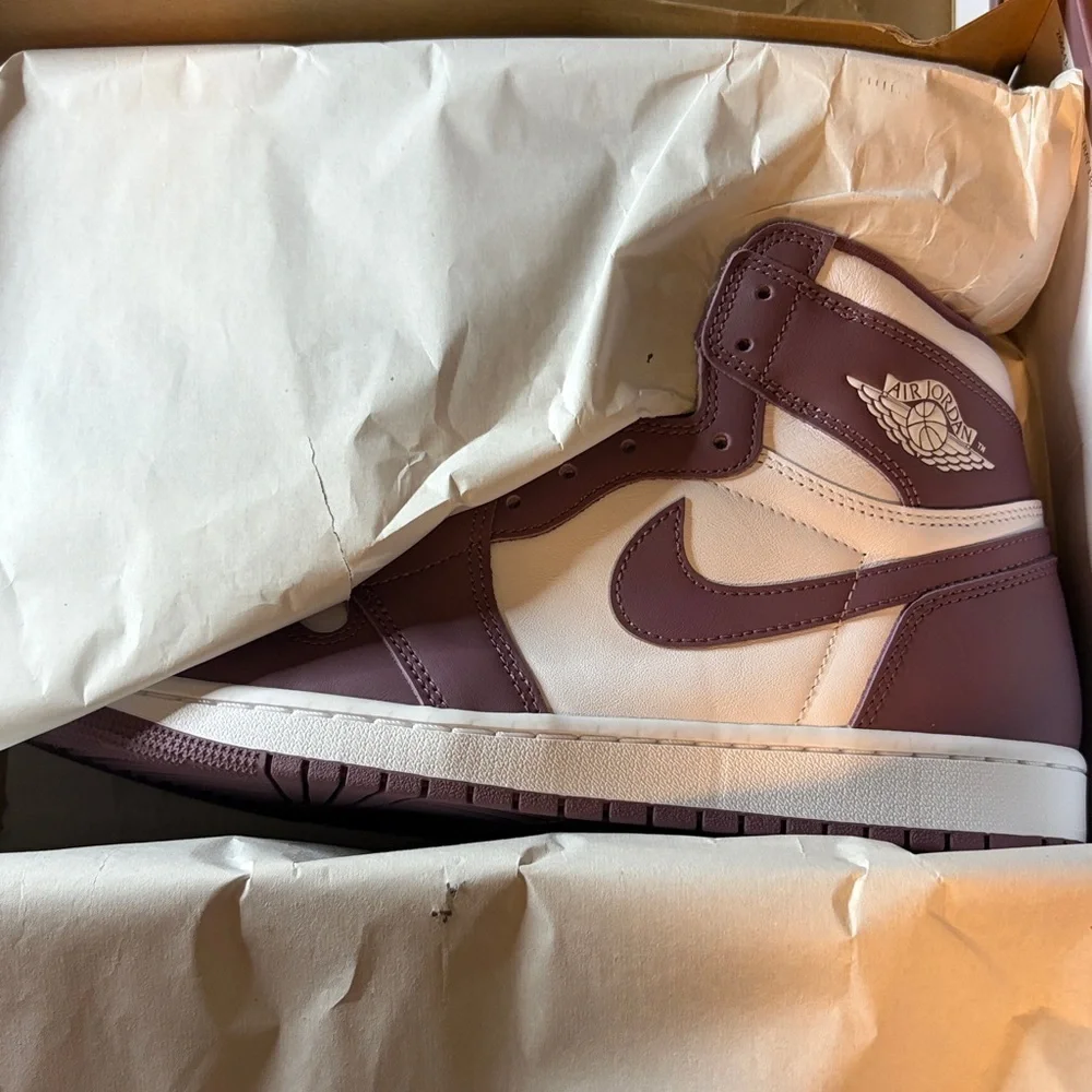 Air Jordan 1 Retro High OG 'Mauve’ | NWT | Sz 10.5M/12W